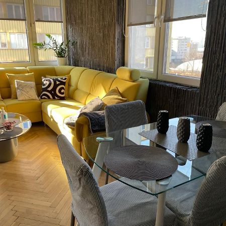 Grey Gucci Apartment City Center Varsavia Esterno foto
