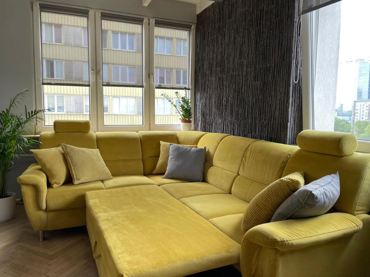 Grey Gucci Apartment City Center Varsavia Esterno foto