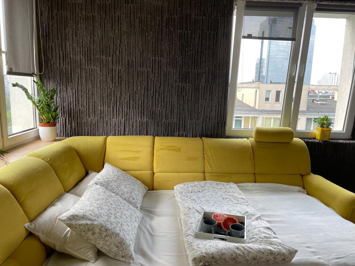 Grey Gucci Apartment City Center Varsavia Esterno foto