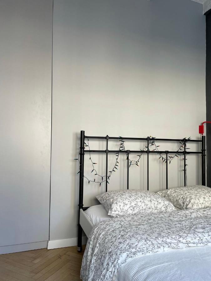 Grey Gucci Apartment City Center Varsavia Esterno foto