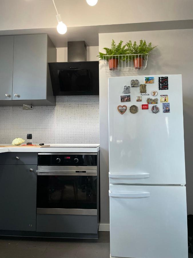 Grey Gucci Apartment City Center Varsavia Esterno foto